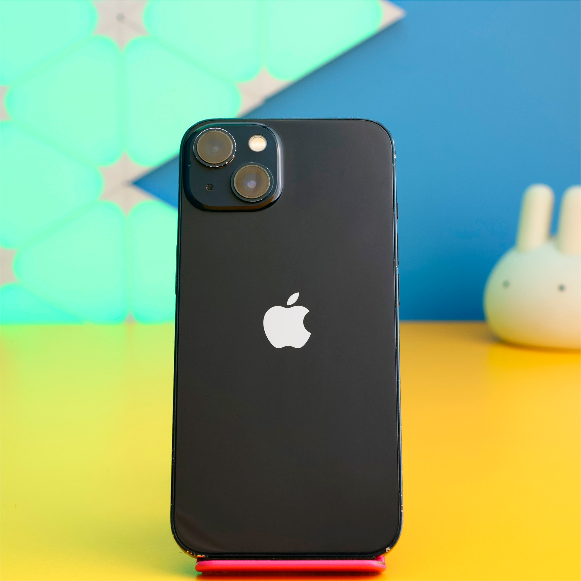 Смартфон Apple iPhone 13 128GB Midnight (MLPF3) Б/У