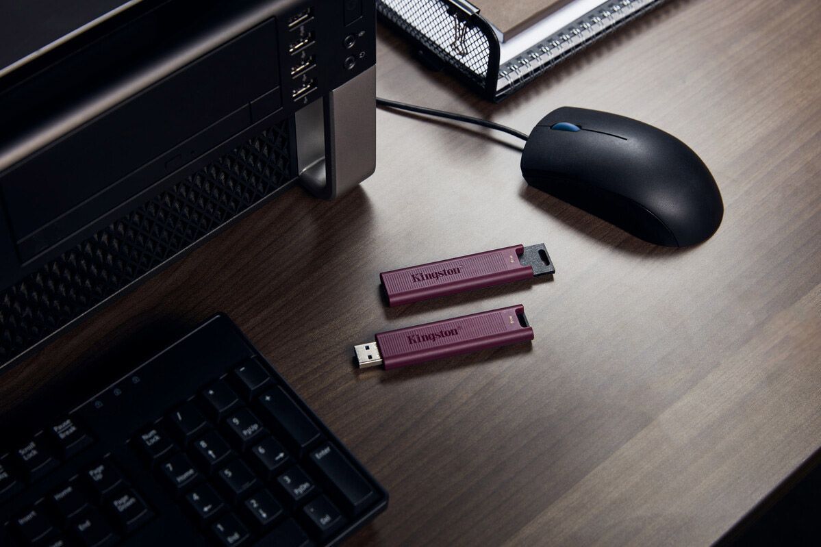 USB флеш-накопитель Kingston 256 GB DataTraveler Max USB 3.2 (DTMAXA/256GB) [83516] 