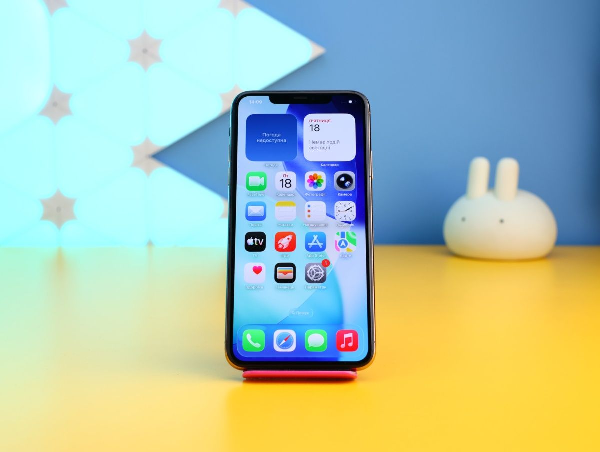 Смартфон Apple iPhone 11 Pro Max 256GB Gold (MWH62) Б/У фото 2
