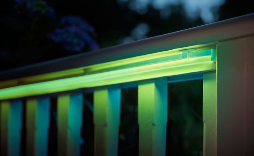 Уличная светодиодная лента Philips Hue Ligthstrip Outdoor 2м (046677555900) [68387] 