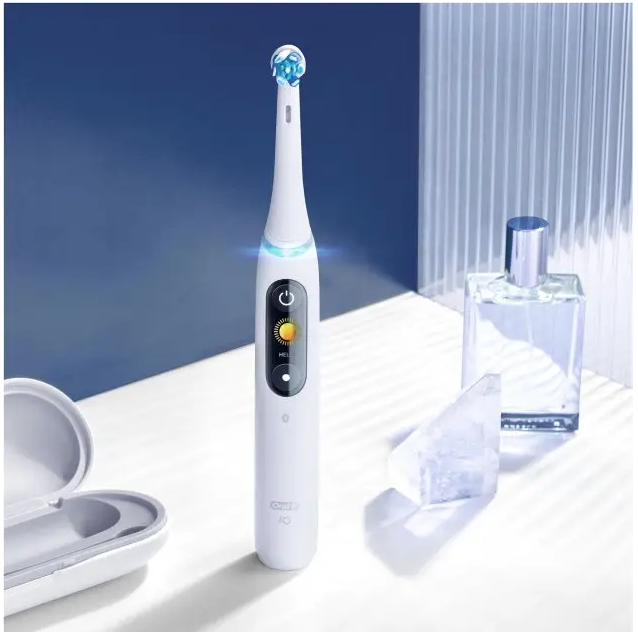 Насадка для зубної щітки Oral-B iO Ultimate Clean White 4шт