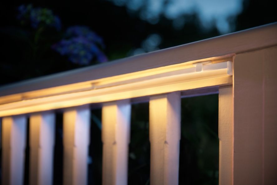 Уличная светодиодная лента Philips Hue Ligthstrip Outdoor 2м (046677555900) [68387] 