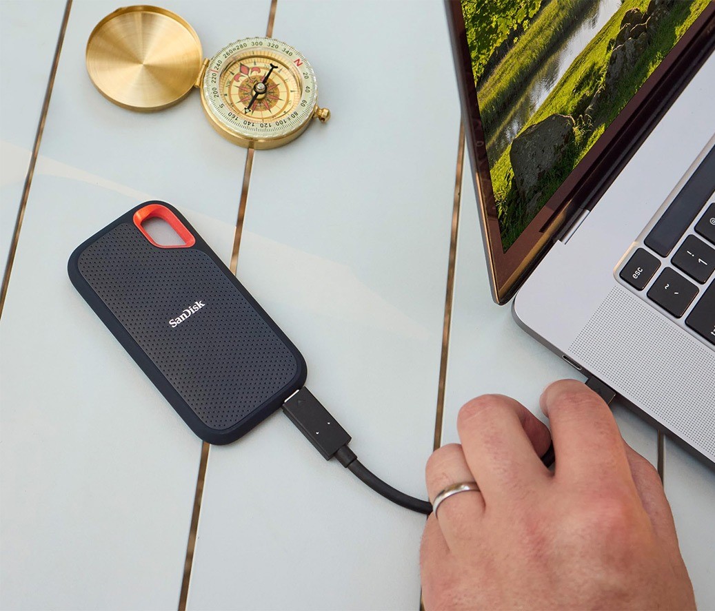 Купити зовнішній SSD накопичувач SanDisk Extreme Portable V2 1 TB недорого