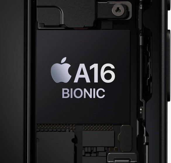 Потужні можливості підключення з iPhone 15