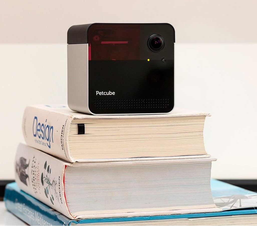 IP-камера для видеонаблюдения Petcube Play 2 недорого