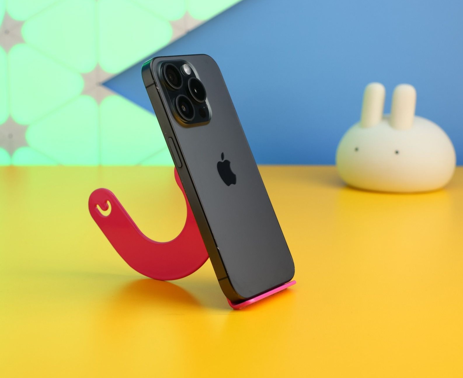 Смартфон Apple iPhone 15 Pro 128GB Black Titanium БУ недорого