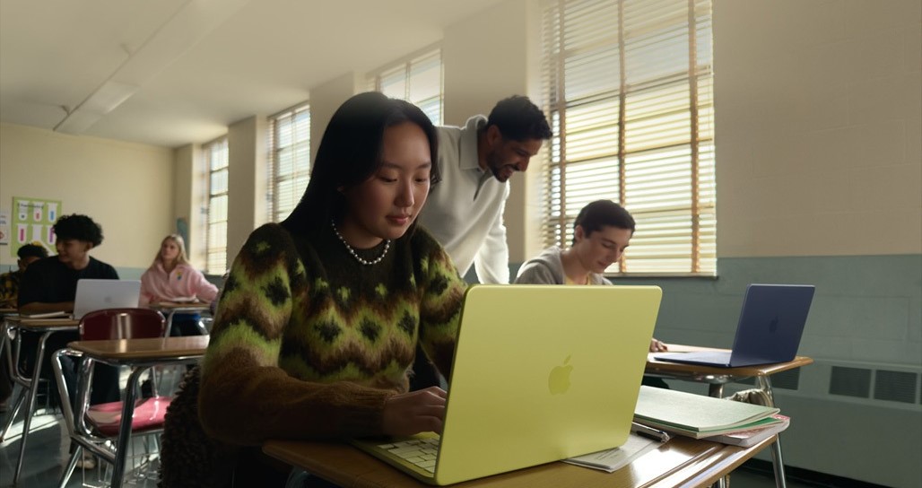 MacBook Neo MacBook Neo – для учебного процесса