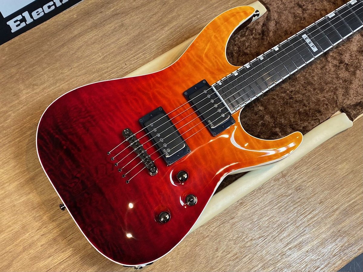 Японська електрогітара ESP E-II Horizon NT-II