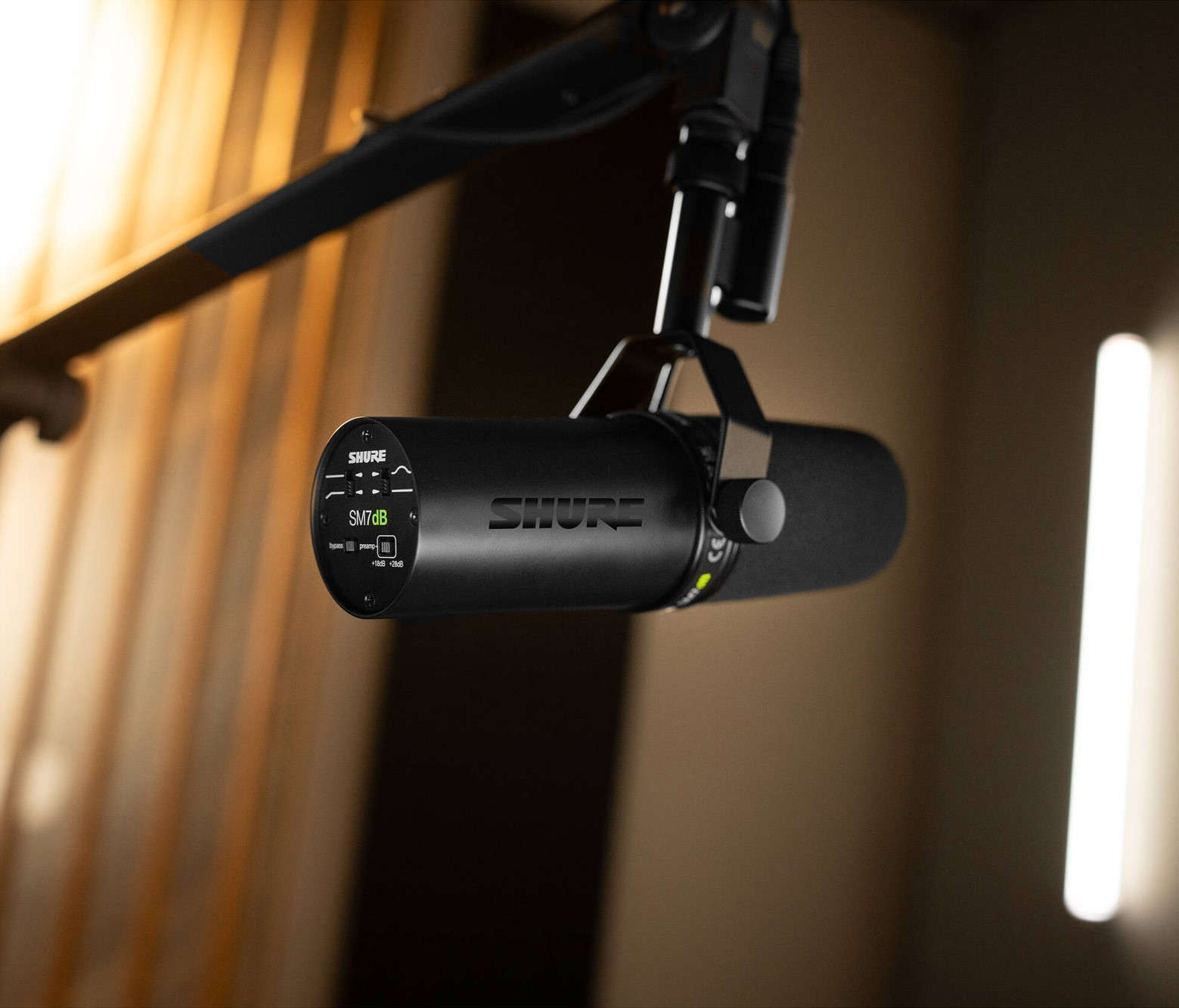 Мікрофон Shure SM7dB купити в Дніпрі
