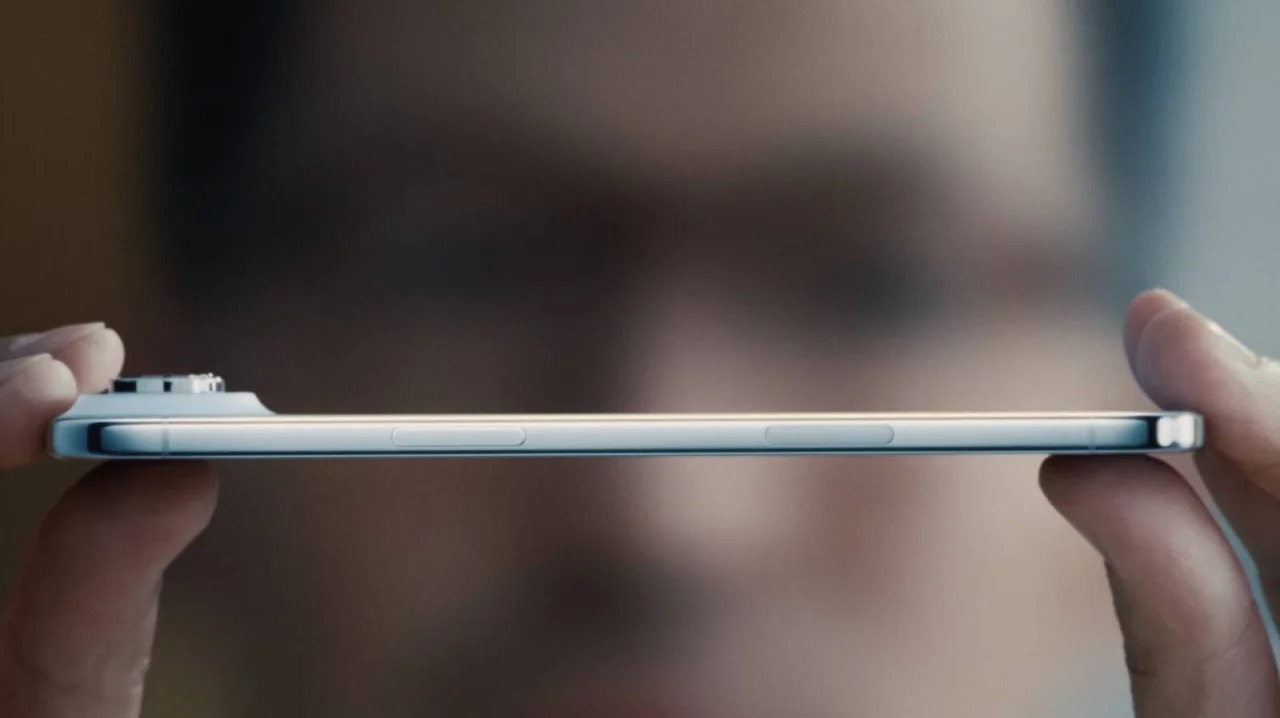 Максимальная компактность iPhone Air