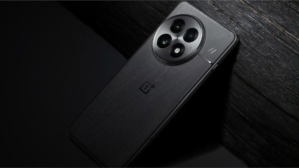 ONEPLUS-13-LEAK1.jpg ONEPLUS-13-LEAK1.jpg