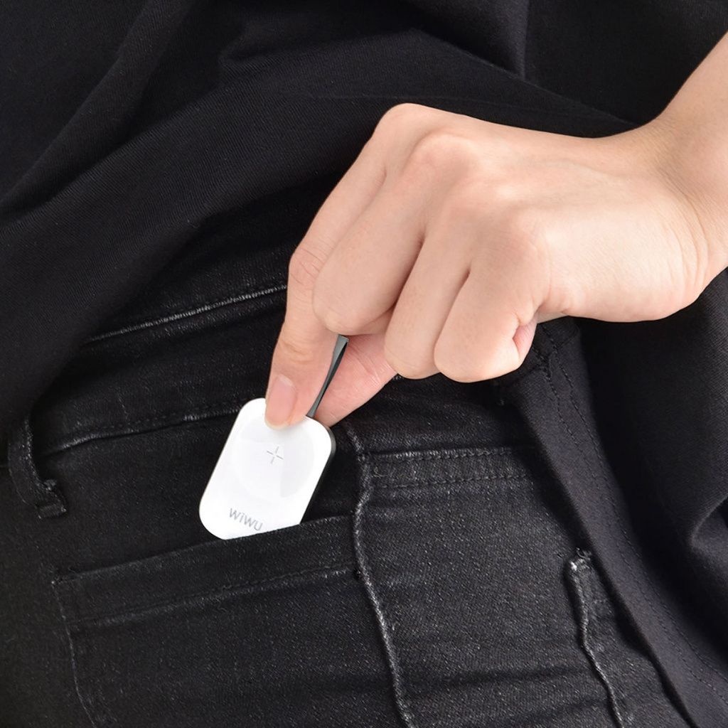 wiwu-mini-wireless-charger-for-apple-watch-m16-pro-(1).jpg wiwu-mini-wireless-charger-for-apple-watch-m16-pro-(1).jpg