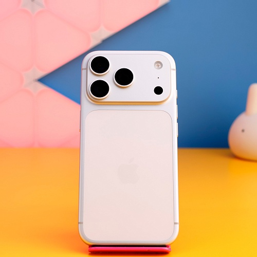 Смартфон Apple iPhone 17 Pro 256GB Silver (MG8G4) Б/У - придбати в Дніпрі, Україні: ціна, характеристики | інтернет-магазин TOUCH