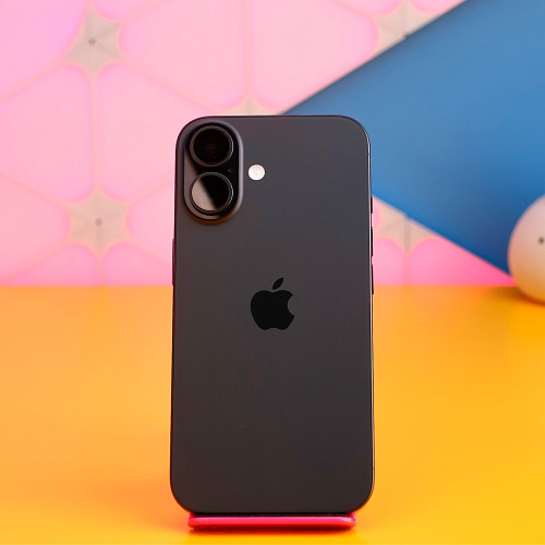 Смартфон Apple iPhone 16 128GB Black (MYE73) Б/У