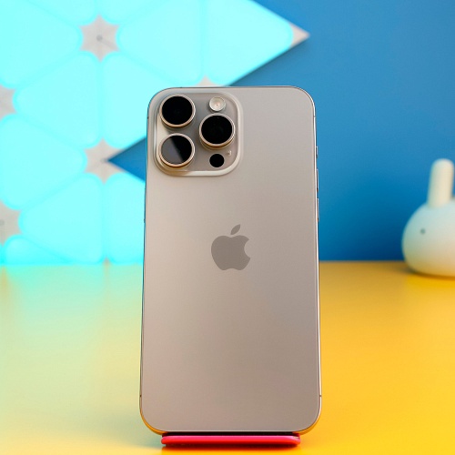 Смартфон Apple iPhone 15 Pro Max 256GB Natural Titanium (MU793) Б/У