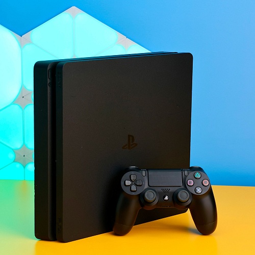 Игровая консоль Sony PlayStation 4 Slim 500GB Black Б/У