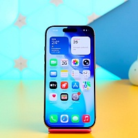 Смартфон Apple iPhone 16 Pro 128GB Desert Titanium (MYNF3) Б/У