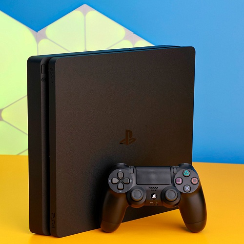 Игровая консоль Sony PlayStation 4 Slim 500GB Black Б/У