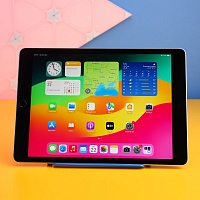≡ Планшет Apple iPad 10.2 (2021) Wi-Fi 64GB Silver (MK2L3) Б/У - придбати в Дніпрі, Харкові, Одессі, Запоріжжі