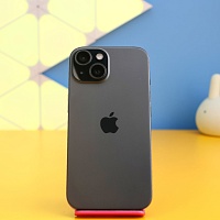 Смартфон Apple iPhone 15 128GB Black (MTP03) Б/У