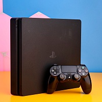 Игровая консоль Sony PlayStation 4 Slim 500GB Black Б/У