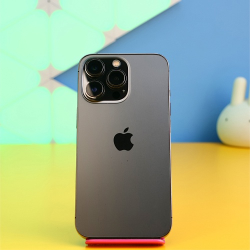 Смартфон Apple iPhone 13 Pro 256GB Graphite (MLVE3) Б/У