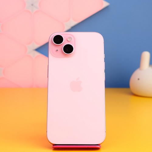 Смартфон Apple iPhone 15 128GB Pink (MTP13) Б/У
