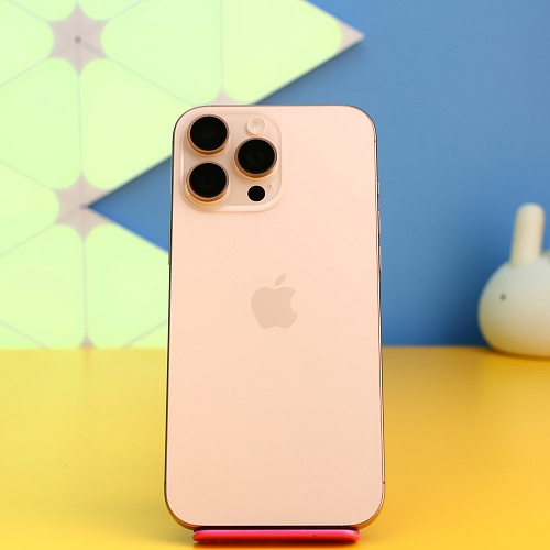 Смартфон Apple iPhone 16 Pro Max 512GB Desert Titanium (MYX23) Б/У