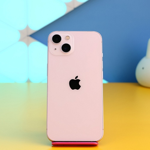 Смартфон Apple iPhone 13 256GB Pink (MLQ83) Б/У