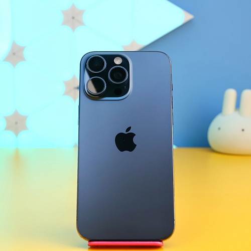 Смартфон Apple iPhone 15 Pro Max 256GB Blue Titanium (MU7A3) Б/У
