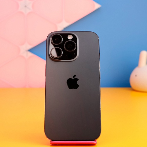 Смартфон Apple iPhone 16 Pro 256GB Black Titanium (MYNH3) Б/У