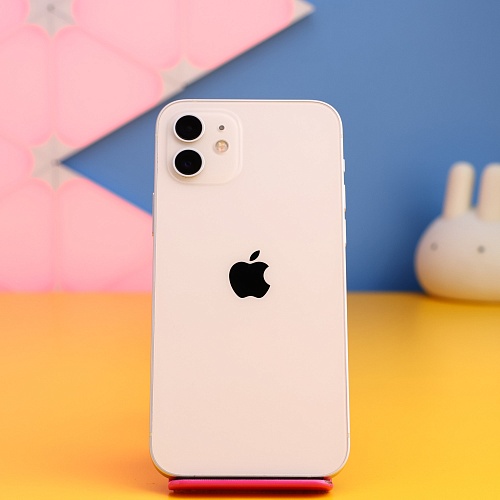 Смартфон Apple iPhone 12 64GB White (MGJ63) Б/У