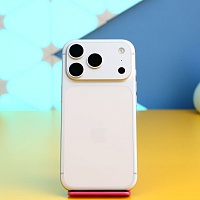 Смартфон Apple iPhone 17 Pro 256GB Silver (MG8G4) Б/У