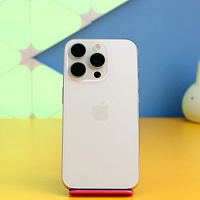 Смартфон Apple iPhone 15 Pro 256GB White Titanium (MTV43) Б/У