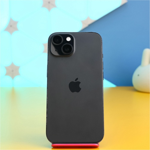 Смартфон Apple iPhone 15 128GB Black (MTP03) Б/У