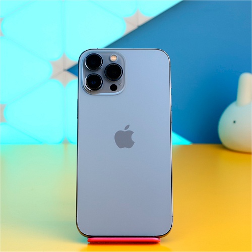 Смартфон Apple iPhone 13 Pro Max 256GB Sierra Blue (MLLE3) Б/У