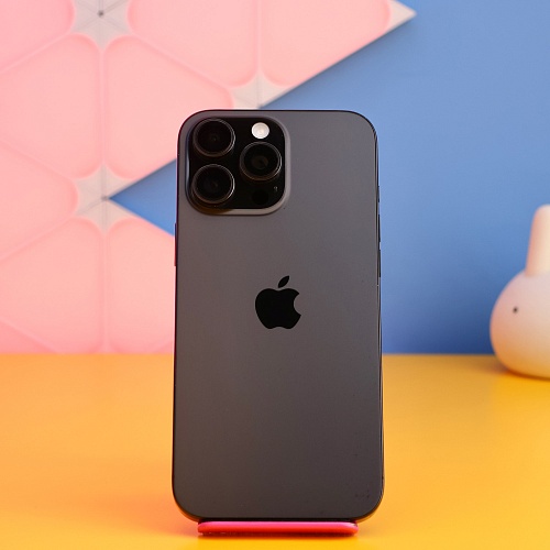 Смартфон Apple iPhone 16 Pro Max 256GB Black Titanium (MYWV3) Б/У
