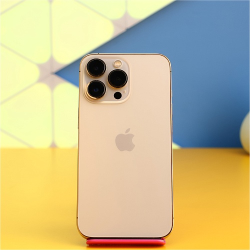 Смартфон Apple iPhone 13 Pro 128GB Gold (MLVC3) Б/У