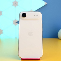 Смартфон Apple iPhone Air 512GB Light Gold (MG2U4) Б/У