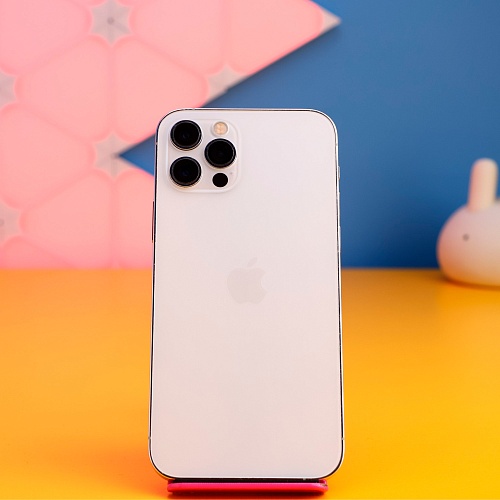 Смартфон Apple iPhone 12 Pro 256GB Silver (MGMQ3) Б/У