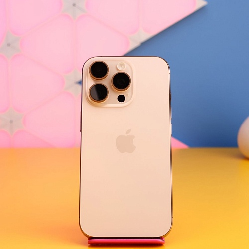 Смартфон Apple iPhone 16 Pro 128GB Desert Titanium (MYNF3) Б/У