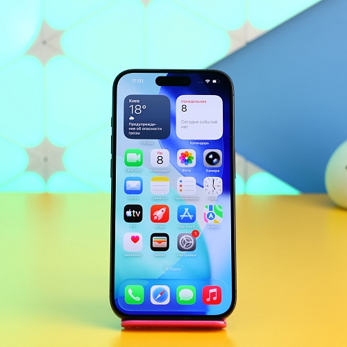 Смартфон Apple iPhone 15 Pro 128GB Black Titanium (MTUV3) Б/У