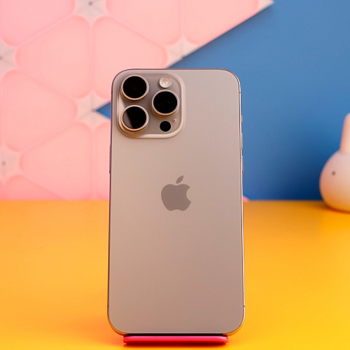 Смартфон Apple iPhone 15 Pro Max 256GB Natural Titanium (MU793) Б/У - придбати в Дніпрі, Україні: ціна, характеристики | інтернет-магазин TOUCH