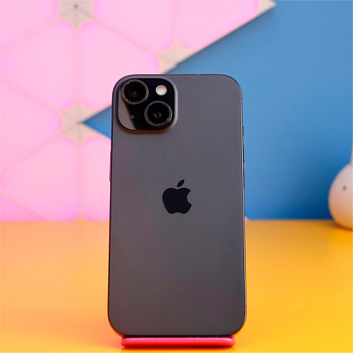 Смартфон Apple iPhone 15 128GB Black (MTP03) Б/У