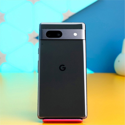 Смартфон Google Pixel 7a 8/128GB Charcoal Б/У
