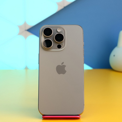 Смартфон Apple iPhone 15 Pro 128GB Natural Titanium (MTUX3) Б/У - придбати в Дніпрі, Україні: ціна, характеристики | інтернет-магазин TOUCH
