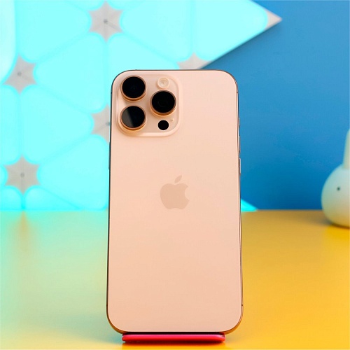 Смартфон Apple iPhone 16 Pro Max 256GB Desert Titanium (MYWX3) Б/У