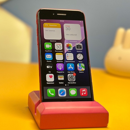 Смартфон Apple iPhone SE (2020) 128GB Red (6542) Б/У