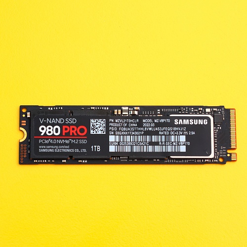 SSD накопитель Samsung 980 PRO 1TB (MZ-V8P1T0BW) Б/У