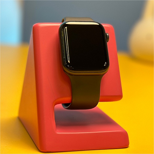 Смарт-часы Apple Watch SE 2 44mm Midnight Aluminum Case with Midnight Sport Band M/L MRE93 (6NKQ) Б/У